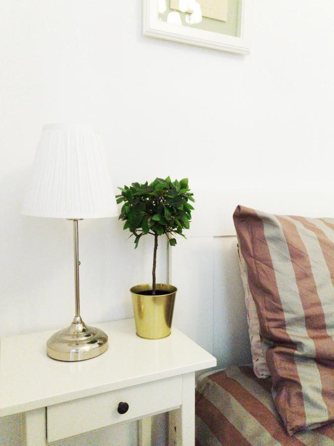 Discover Krakow Apartments - 3 Rakowicka St - Classic Apartments Near Main Station - Netflix Extérieur photo