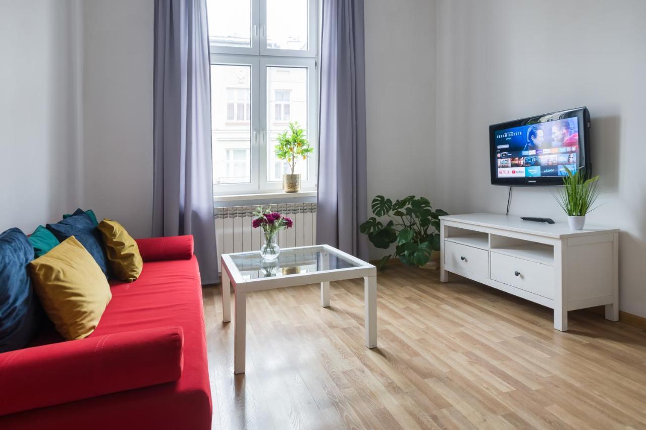 Discover Krakow Apartments - 3 Rakowicka St - Classic Apartments Near Main Station - Netflix Extérieur photo
