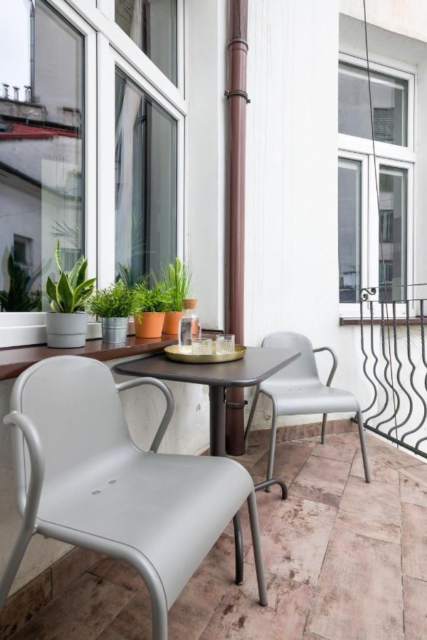 Discover Krakow Apartments - 3 Rakowicka St - Classic Apartments Near Main Station - Netflix Extérieur photo