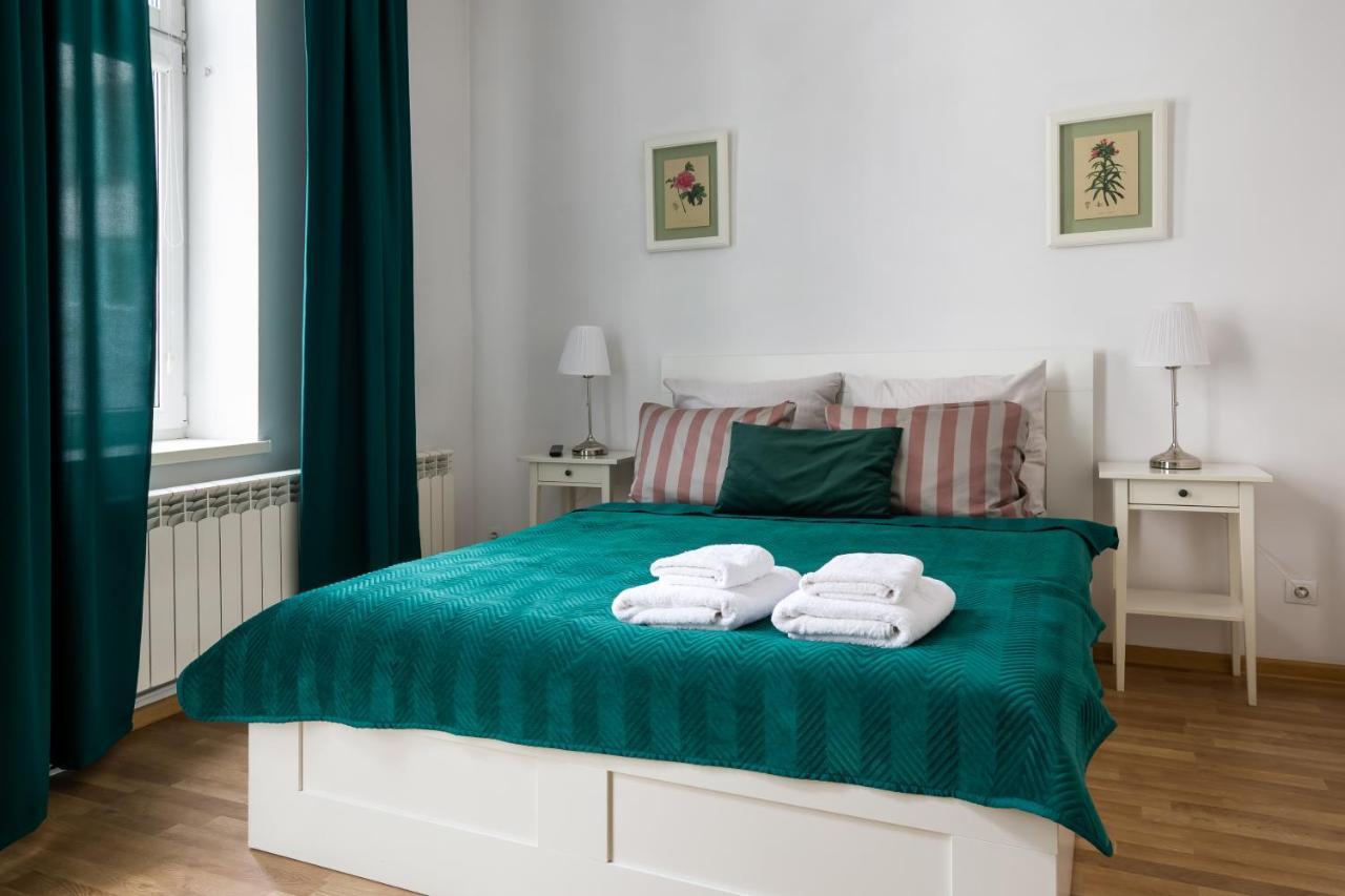 Discover Krakow Apartments - 3 Rakowicka St - Classic Apartments Near Main Station - Netflix Extérieur photo