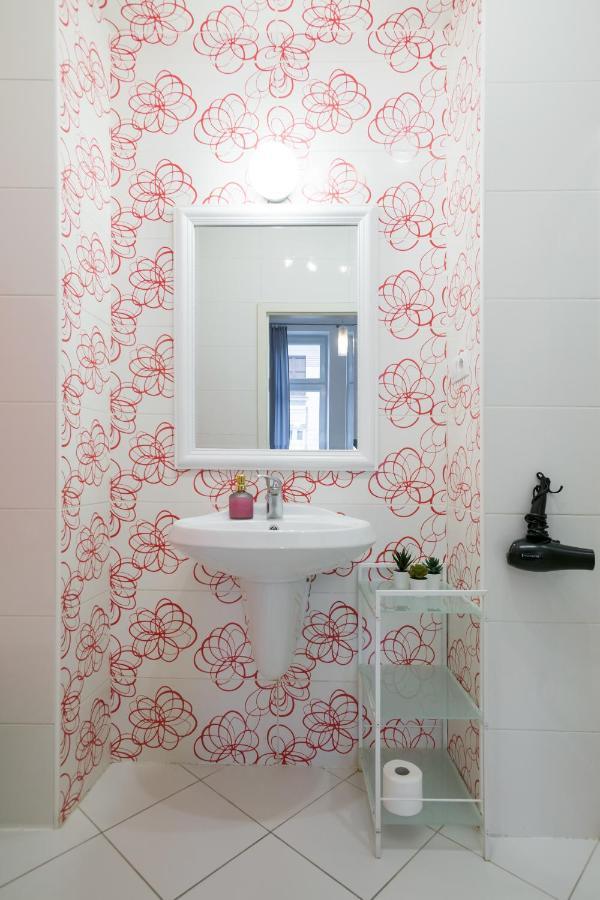 Discover Krakow Apartments - 3 Rakowicka St - Classic Apartments Near Main Station - Netflix Extérieur photo